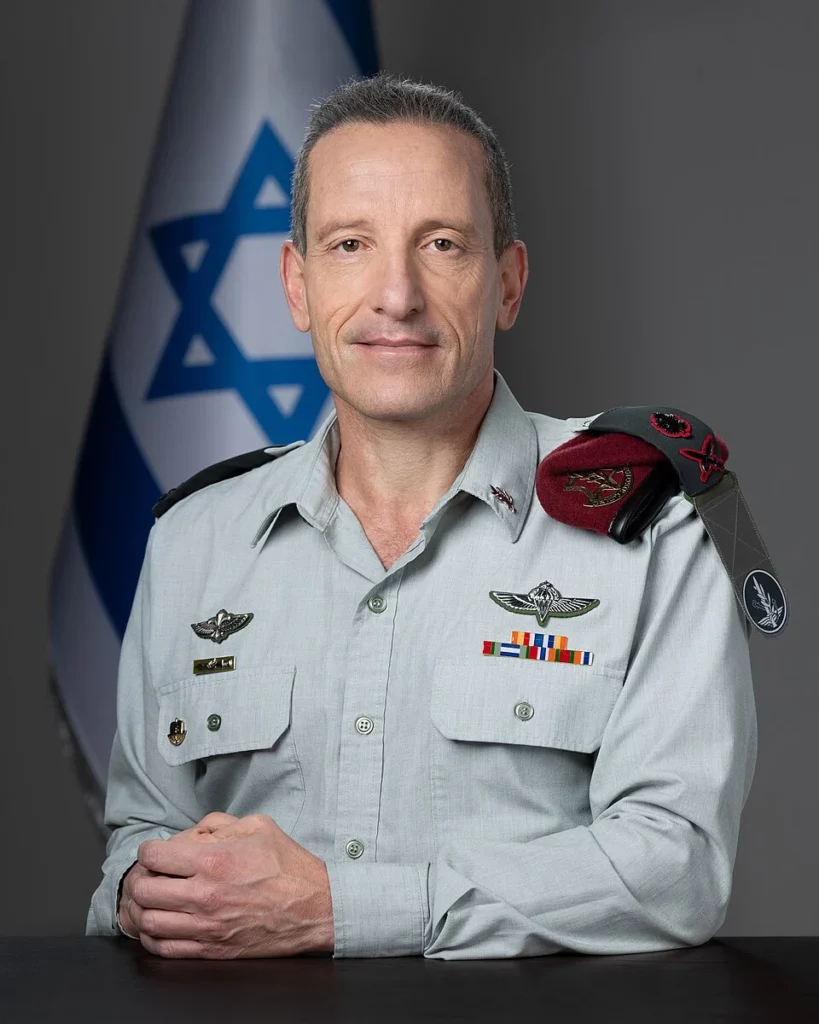 La formation des officiers supérieurs israéliens par le RCDS britannique.