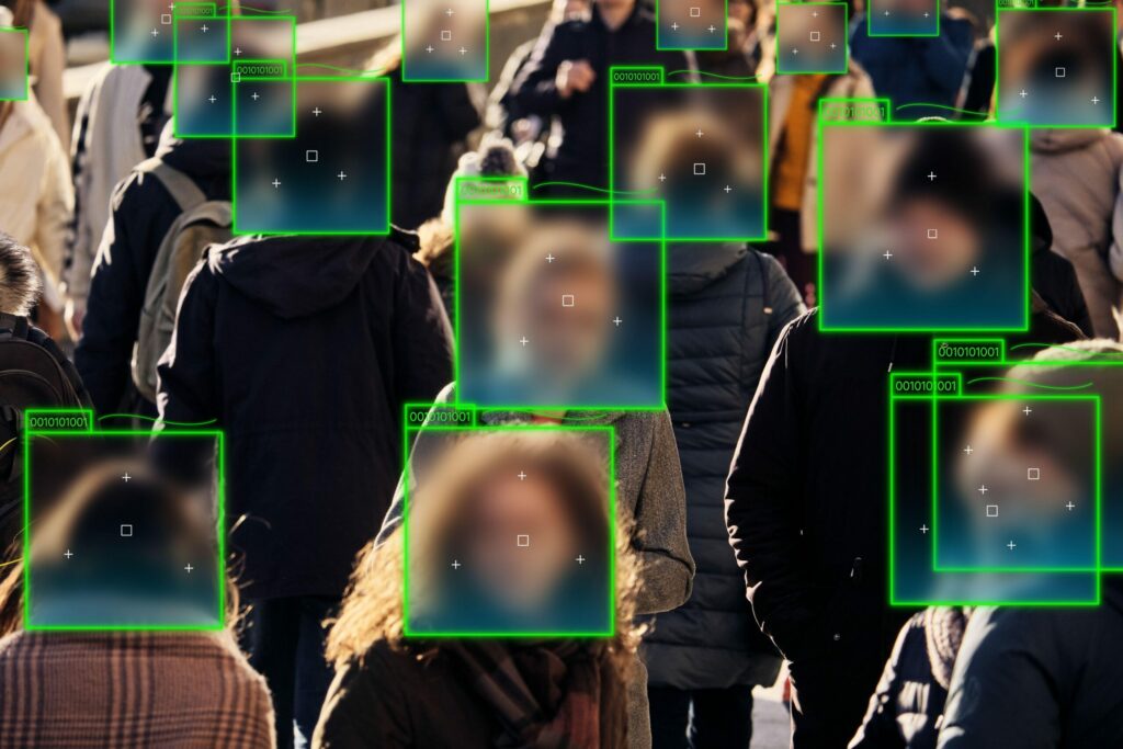 SURVEILLANCE DE MASSE